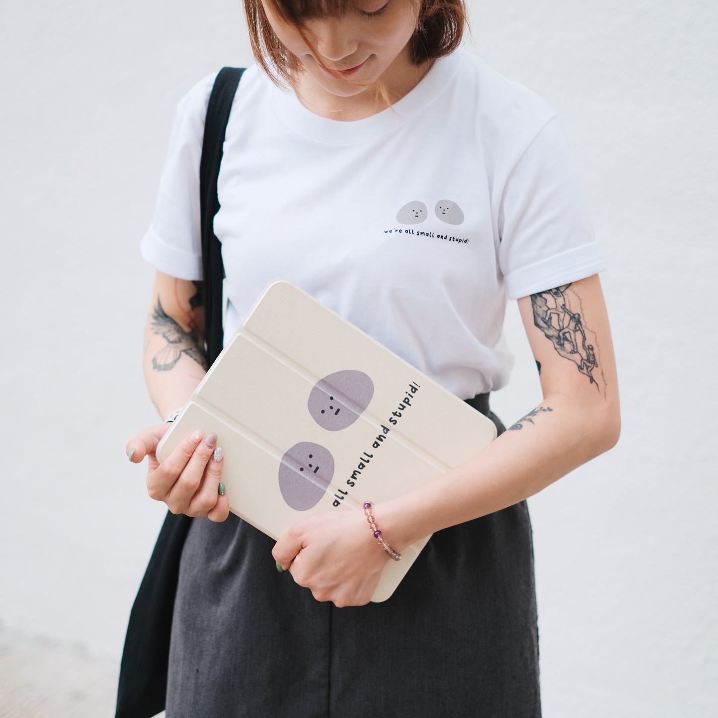 愚蠢的小石頭們 TEE