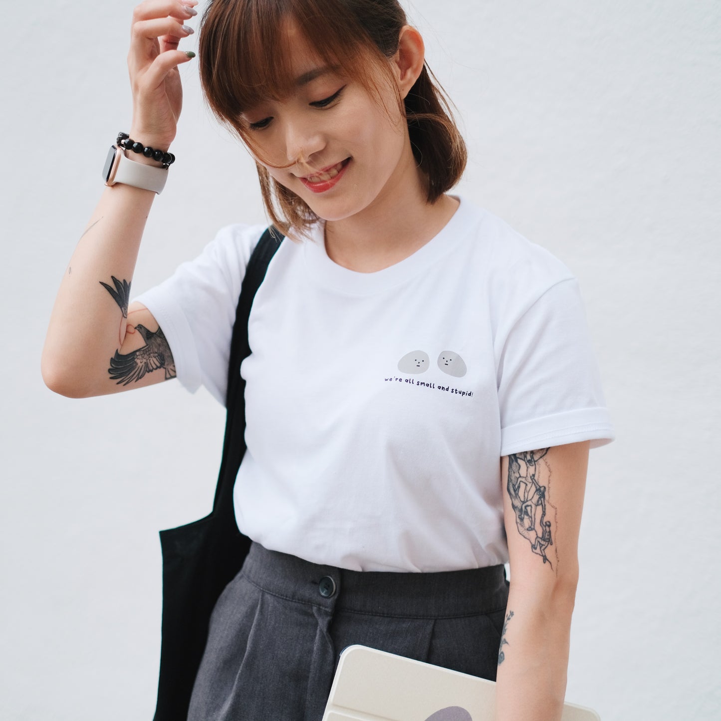 愚蠢的小石頭們 TEE