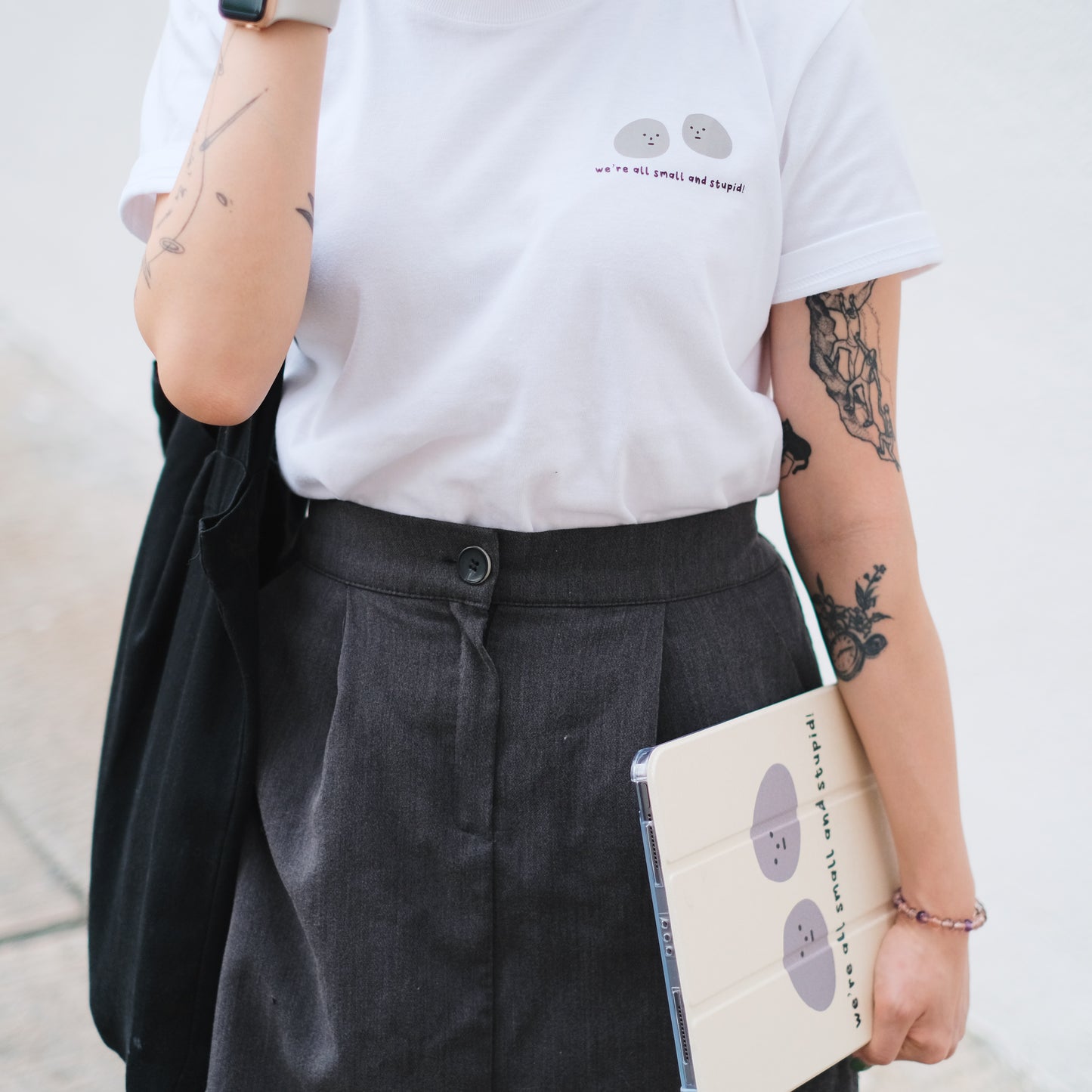愚蠢的小石頭們 TEE
